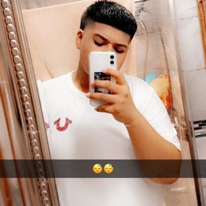 Meet your Posher, Alex